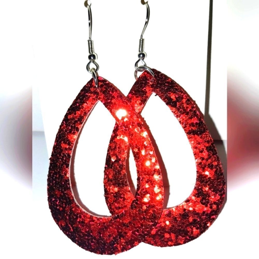 Beautiful bedazzled fashion earrings